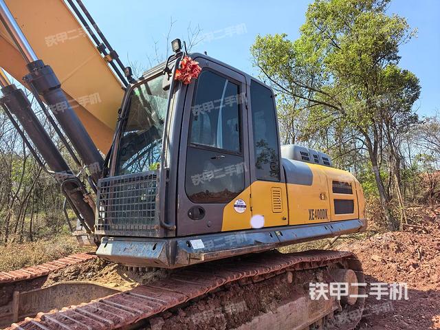 驾驶室左前45度（驾驶室部分）