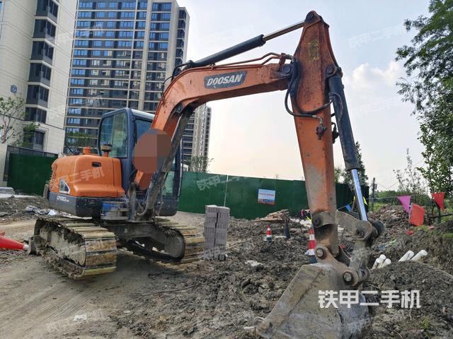 右前45(整机外观) 右前45(整机外观)