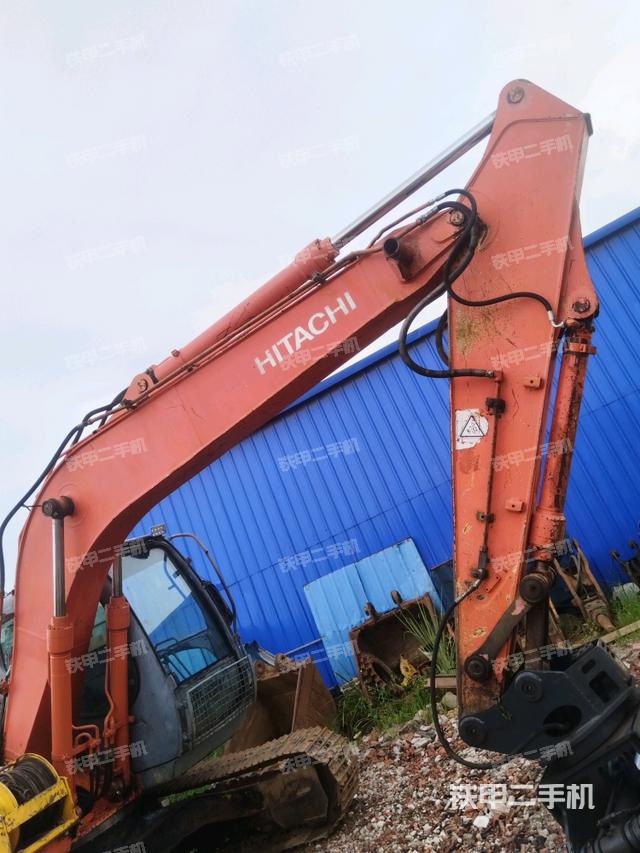 大臂整体 右侧(工作和回转装置) 大臂整体 右侧(工作和回转装置)