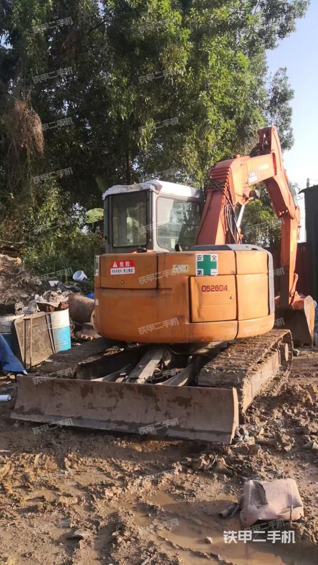 駕駛室頂部（整機(jī)外觀）