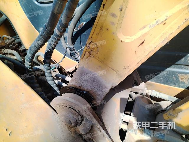 大臂根部 斜(工作和回转装置) 大臂根部 斜(工作和回转装置)