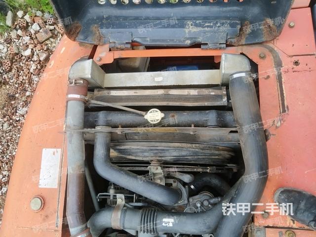 水箱+风扇特写(上车部件) 水箱+风扇特写(上车部件)