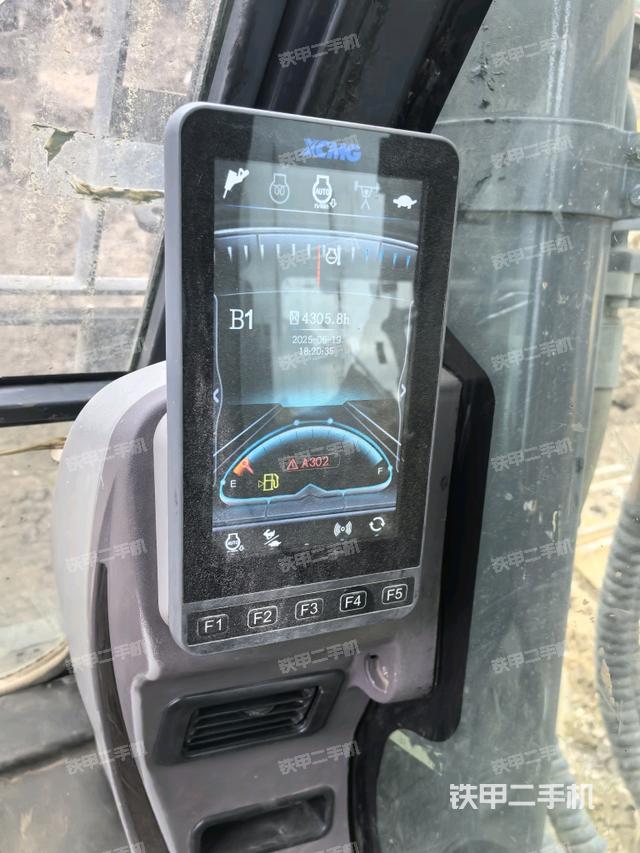 小时表(驾驶室部分) 小时表(驾驶室部分)