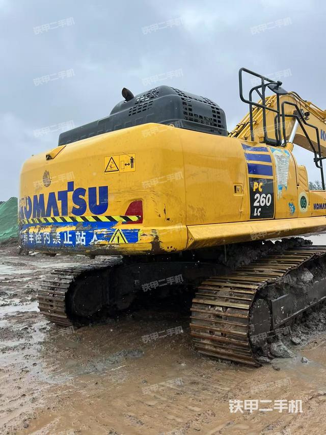 整机右后45°(整机外观) 整机右后45°(整机外观)