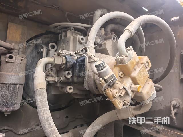 液压泵斜45 右(大件舱室) 液压泵斜45 右(大件舱室)