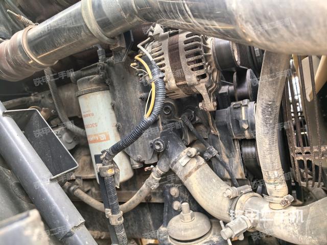 散热器正面(动力系统) 散热器正面(动力系统)