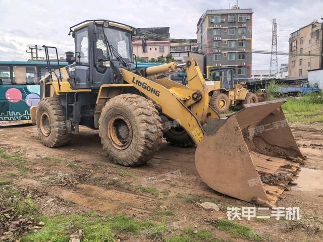 柳工CLG856H装载机的设备实拍-第3张实拍照片