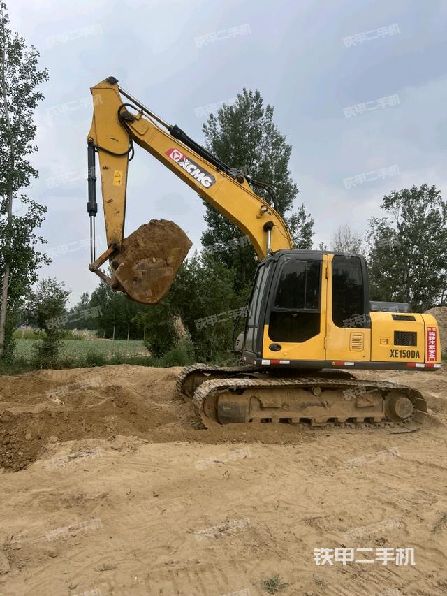 徐工XE150D挖掘機(jī)