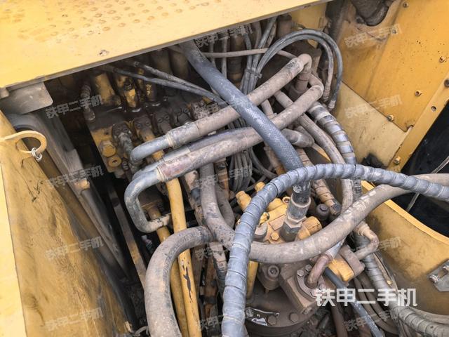 水箱+风扇特写(上车部件) 水箱+风扇特写(上车部件)