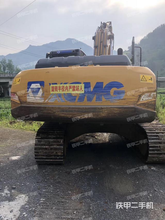 单侧履带整体（整机外观）