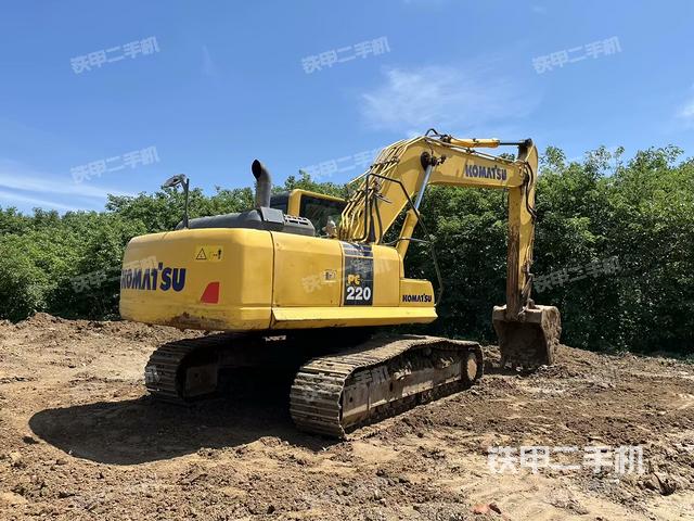 整机右后45°(整机外观) 整机右后45°(整机外观)