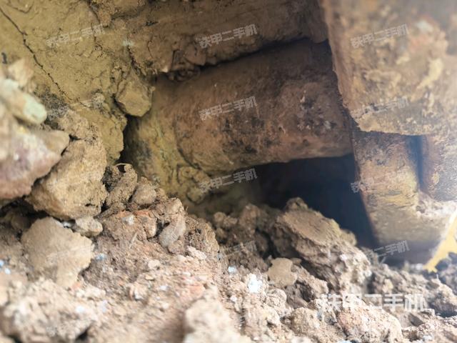 右侧履带整体（行走机构）