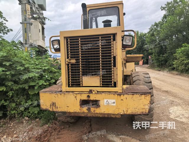 右前45°(整机外观) 右前45°(整机外观)