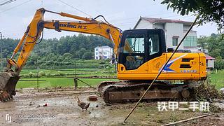 龙工LG6135挖掘机实拍图片