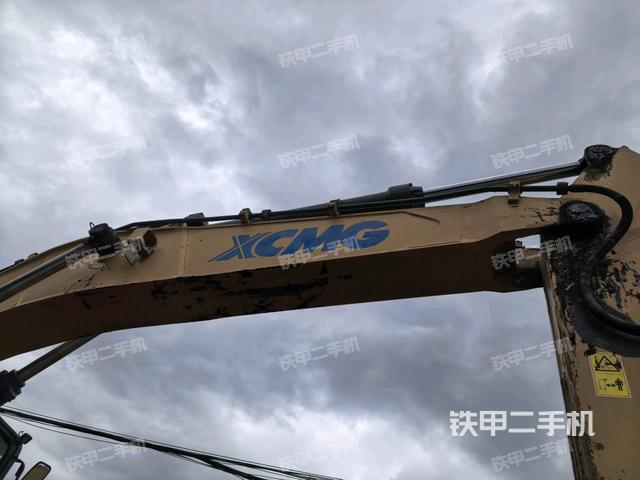 大臂整体 右侧（工作和回转装置）