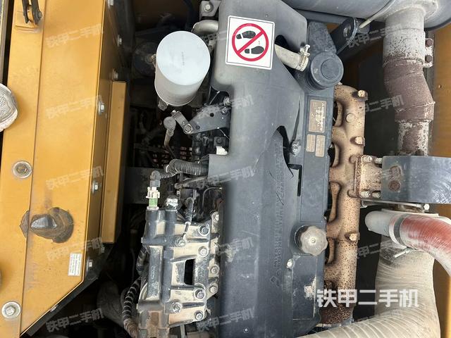 增压器特写(上车部件) 增压器特写(上车部件)