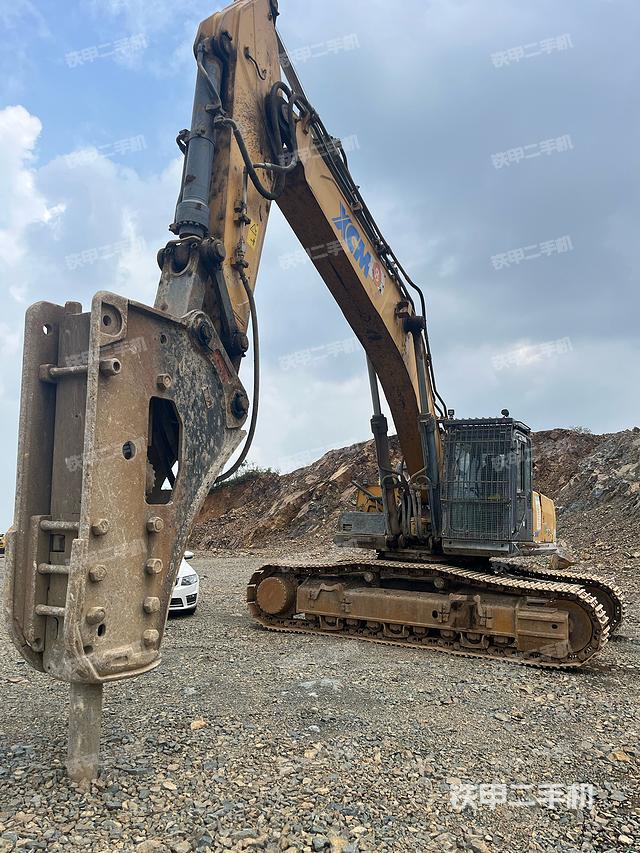 徐工XE470D挖掘機(jī)
