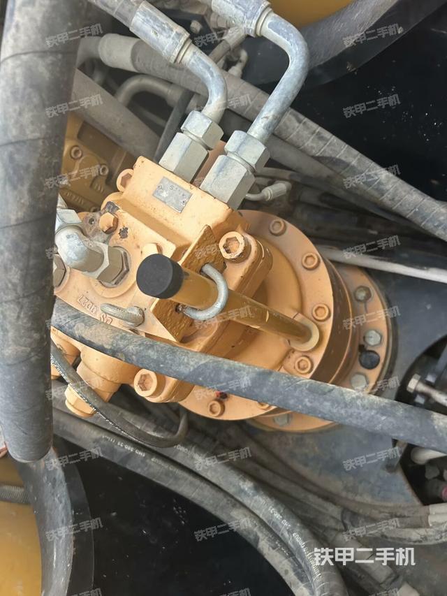 回转马达(上车部件) 回转马达(上车部件)