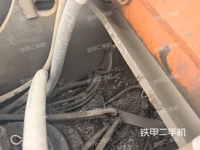 水箱+风扇特写(上车部件) 水箱+风扇特写(上车部件)