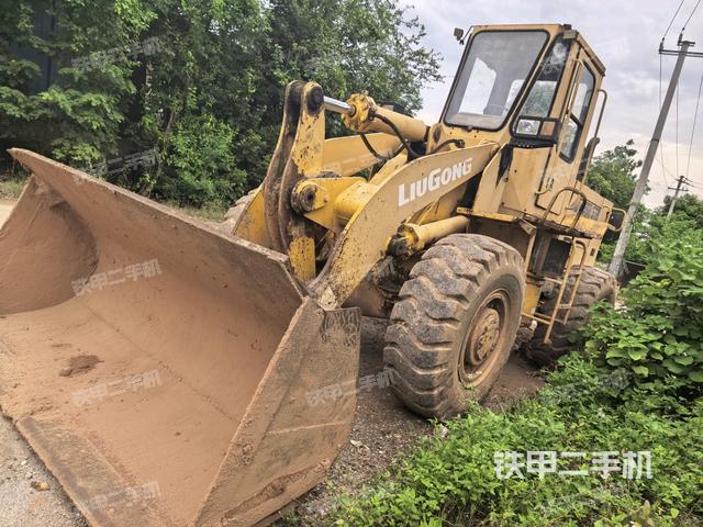 柳工ZL30E裝載機(jī)