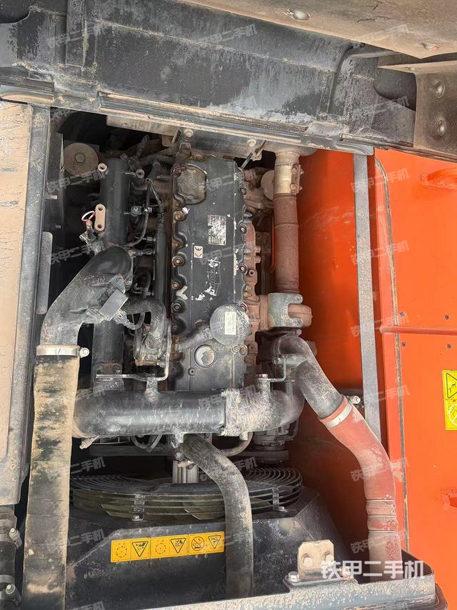 發(fā)動(dòng)機(jī)整體俯視（整機(jī)外觀）