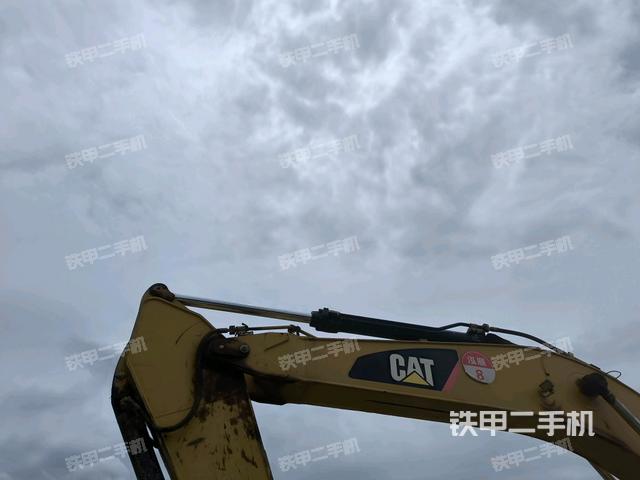 铲斗右后整体（工作和回转装置）