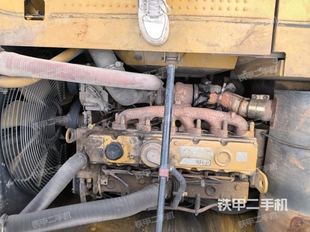 增压器特写(上车部件) 增压器特写(上车部件)