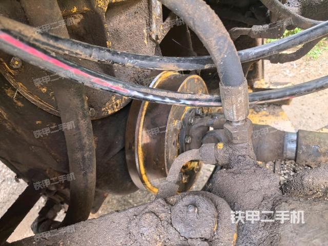 前驱动桥(液压/传动系统) 前驱动桥(液压/传动系统)