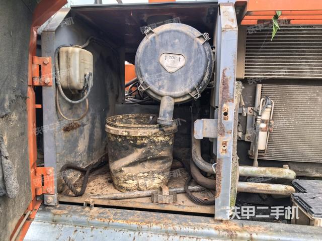 液压泵斜45 左(大件舱室) 液压泵斜45 左(大件舱室)