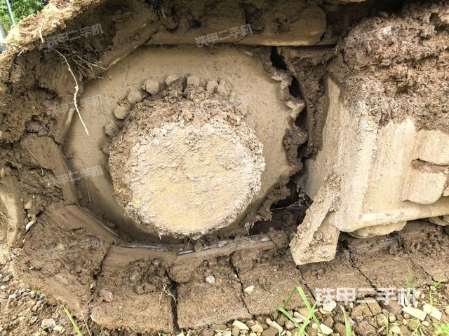 左驱动轮（行走机构）