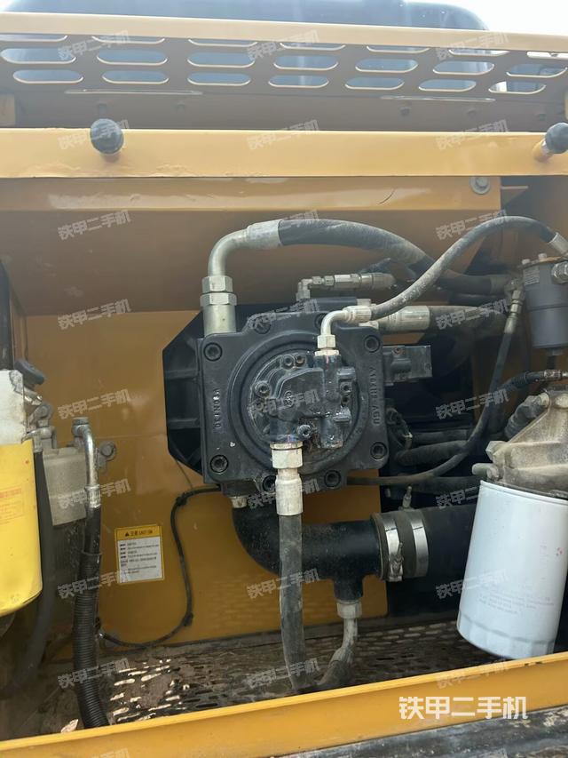 液压泵斜45 左(大件舱室) 液压泵斜45 左(大件舱室)