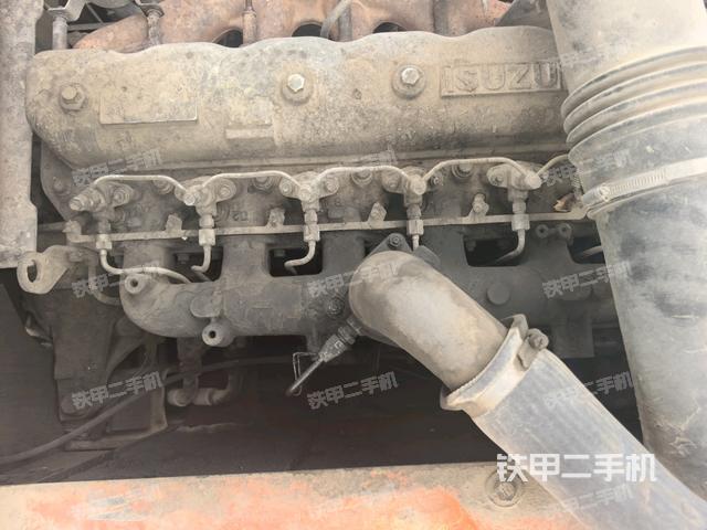 气门室盖螺丝特写（上车部件）