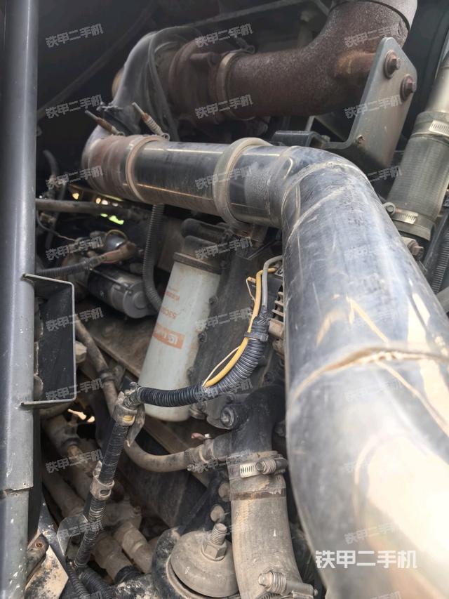 发动机侧面1(动力系统) 发动机侧面1(动力系统)