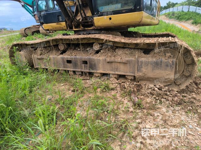 左导向轮（行走机构）