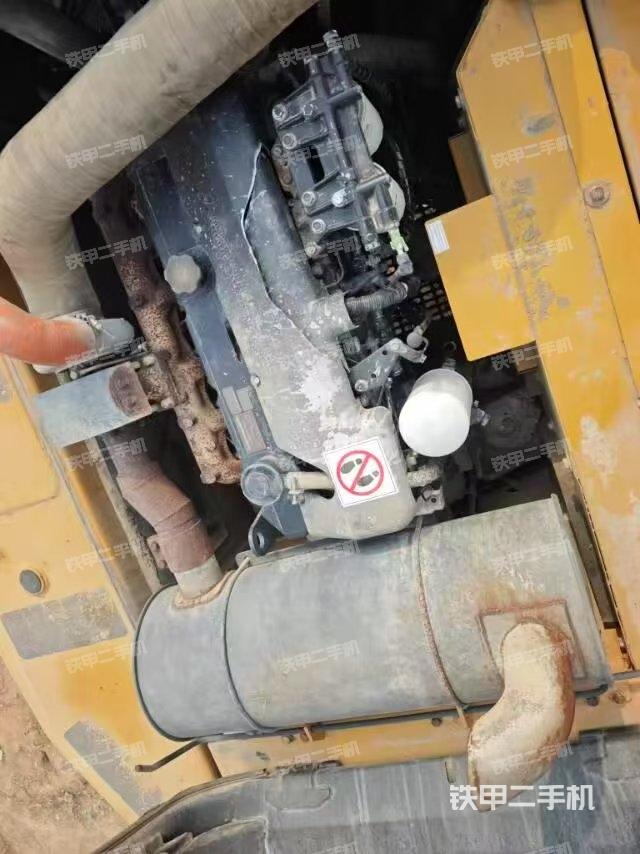 发动机整体俯视(整机外观) 发动机整体俯视(整机外观)