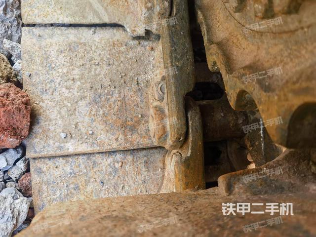 单侧履带整体（整机外观）