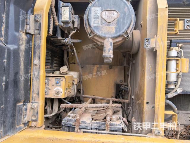 液压泵斜45 右(大件舱室) 液压泵斜45 右(大件舱室)