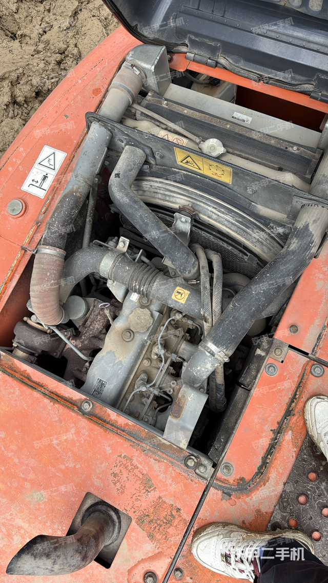 发动机整体俯视（整机外观）