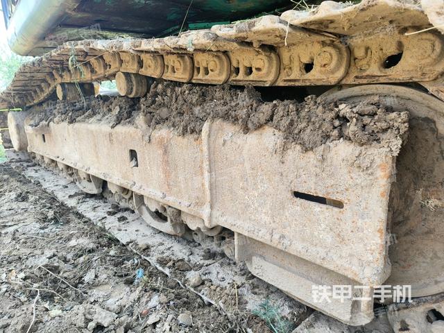 单侧履带整体（整机外观）