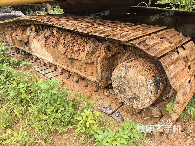 单侧履带整体（整机外观）