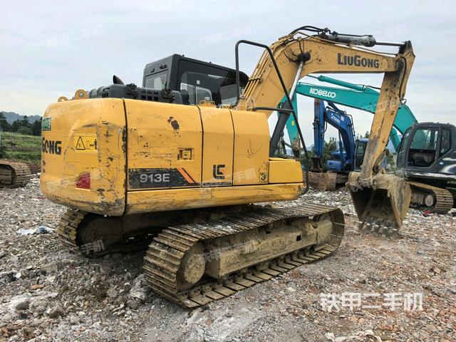 右后45(整机外观) 右后45(整机外观)