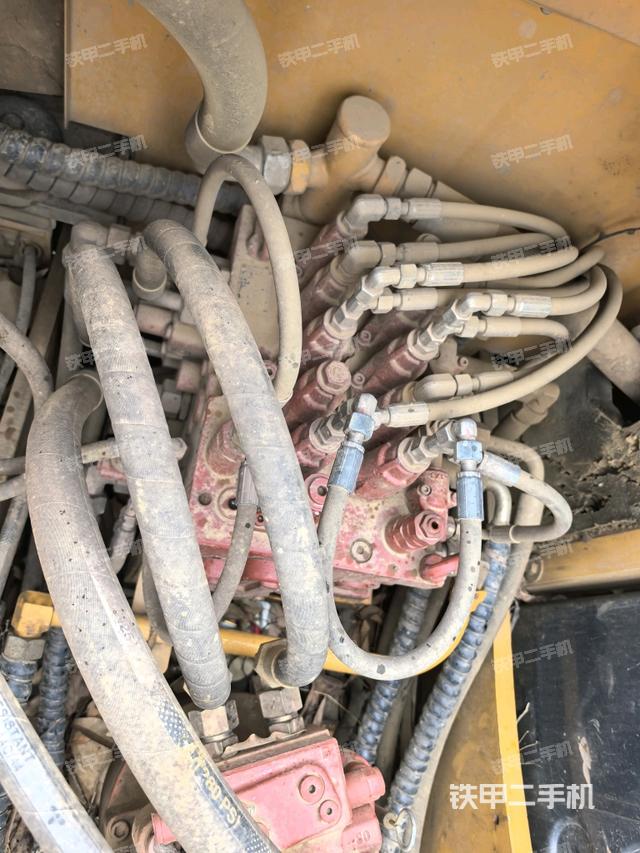 分配阀(上车部件) 分配阀(上车部件)