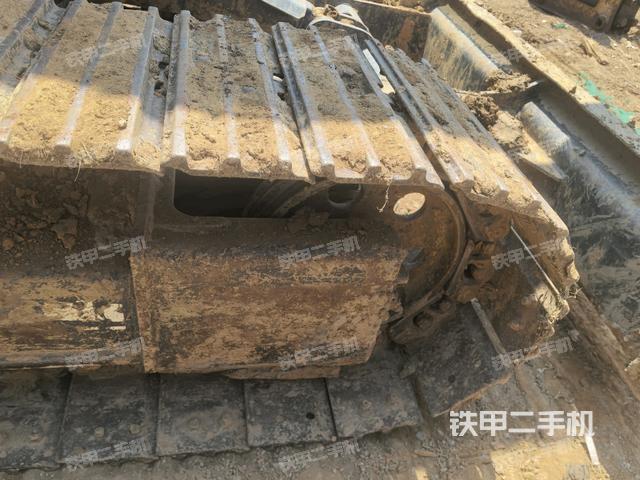 右驱动轮(行走机构) 右驱动轮(行走机构)