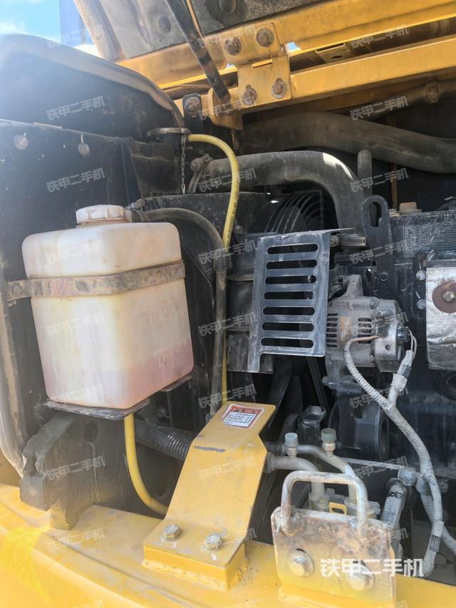 增压器特写(上车部件) 增压器特写(上车部件)