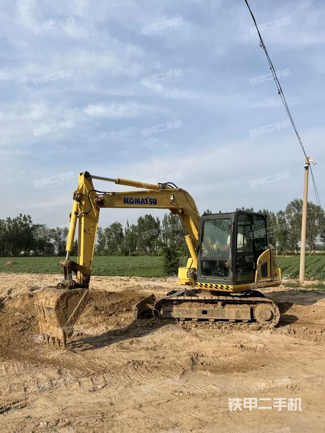 驾驶室整体（整机外观）