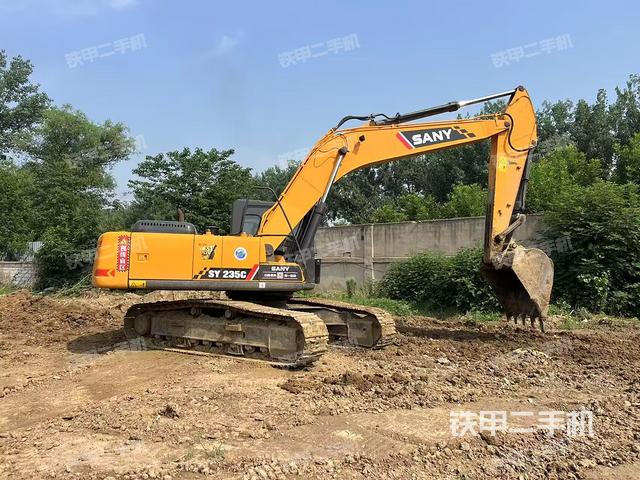 整机右后45°(整机外观) 整机右后45°(整机外观)