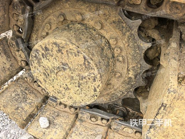 右驱动轮(行走机构) 右驱动轮(行走机构)