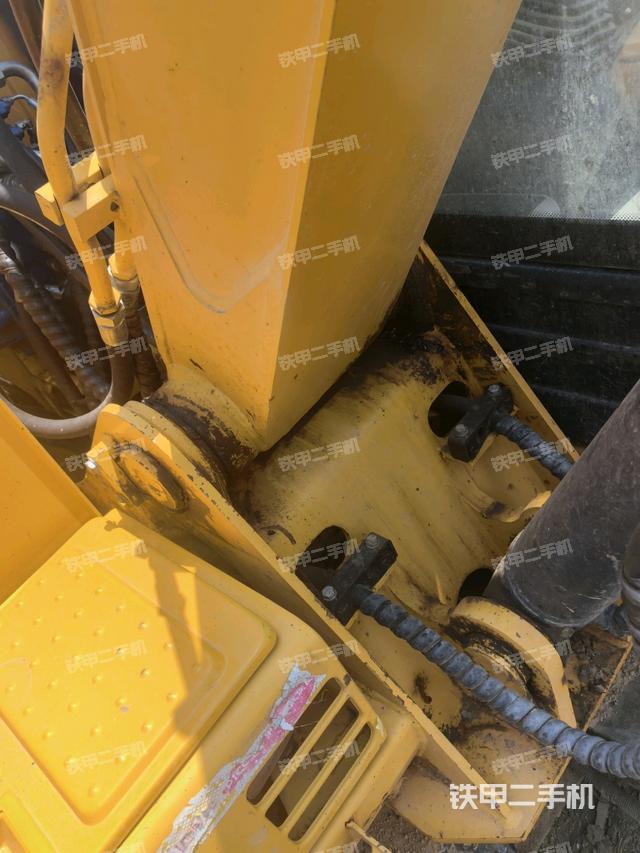 大臂根部 斜(工作和回转装置) 大臂根部 斜(工作和回转装置)