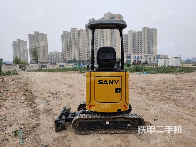 驾驶室整体（整机外观）