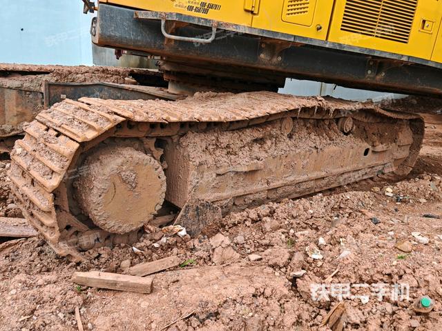 右側(cè)履帶整體（行走機(jī)構(gòu)）